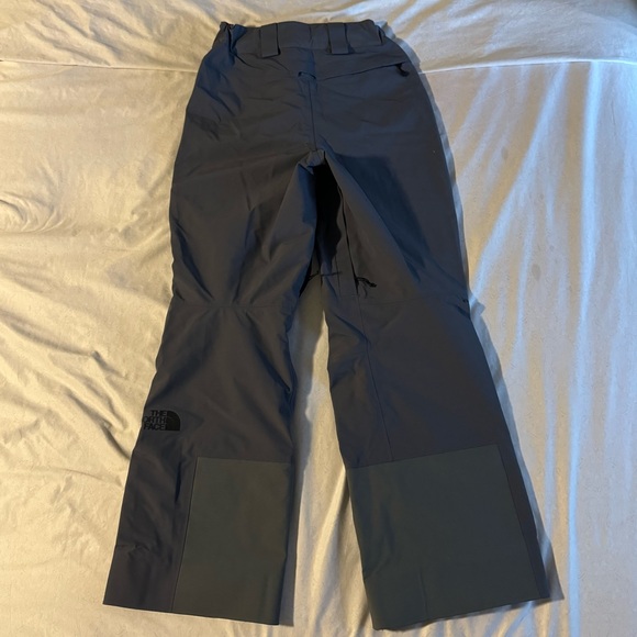 Men’s TNF Snow/Ski Pants - Picture 2 of 5
